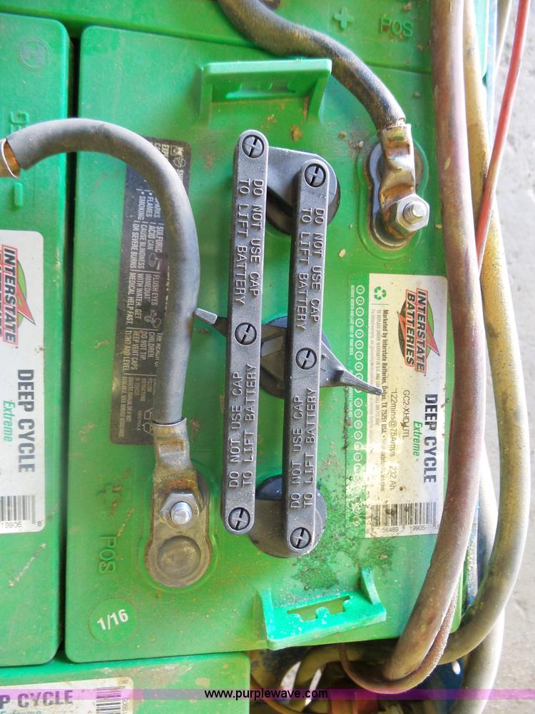 image for item AL9149 2001 Genie GS-1930 scissor lift