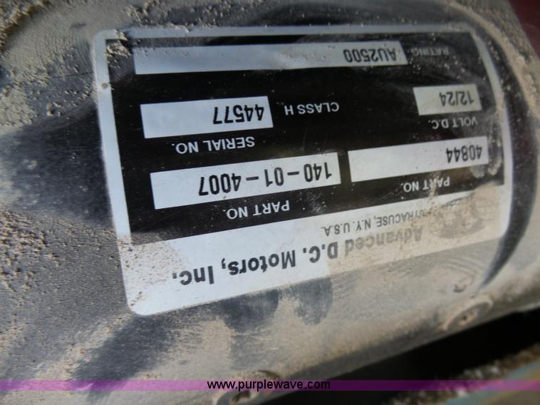 image for item AL9149 2001 Genie GS-1930 scissor lift