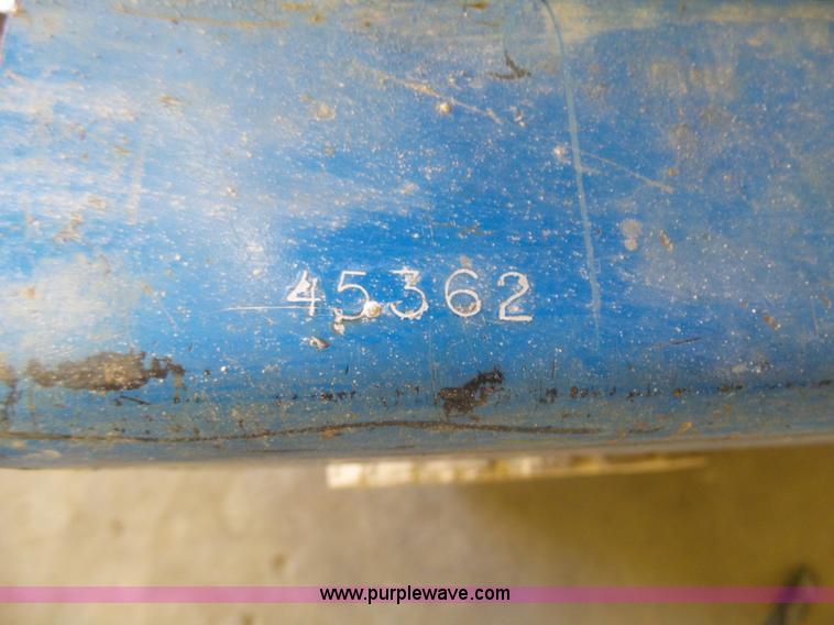 image for item AL9149 2001 Genie GS-1930 scissor lift