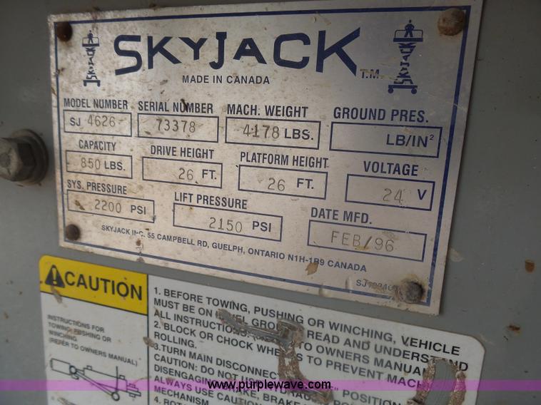 image for item AL9150 1997 Sky Jack III 4626 scissor lift