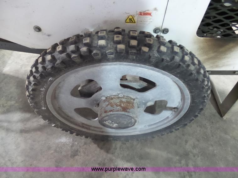 image for item AL9155 Copperhead XD laser screed