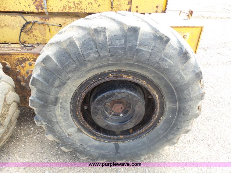 image for item AL9156 Galion 160 Series L motor grader