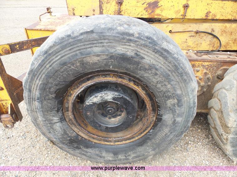 image for item AL9156 Galion 160 Series L motor grader