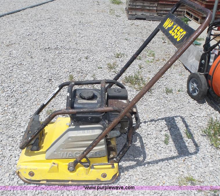 image for item BX9091 1998 Wacker WP1550A plate compactor
