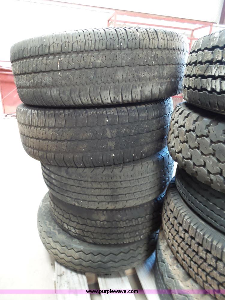 image for item BZ9158 Tires