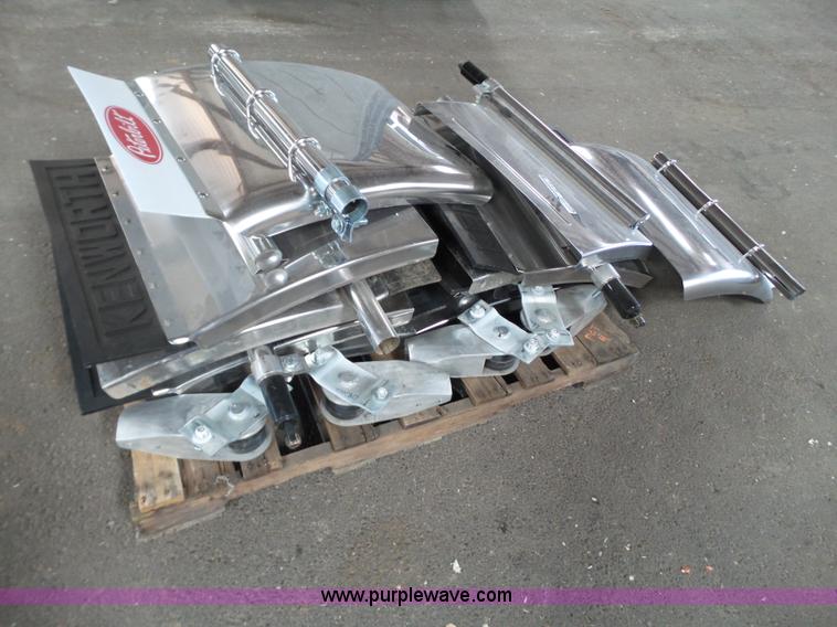 image for item BZ9163 Truck parts