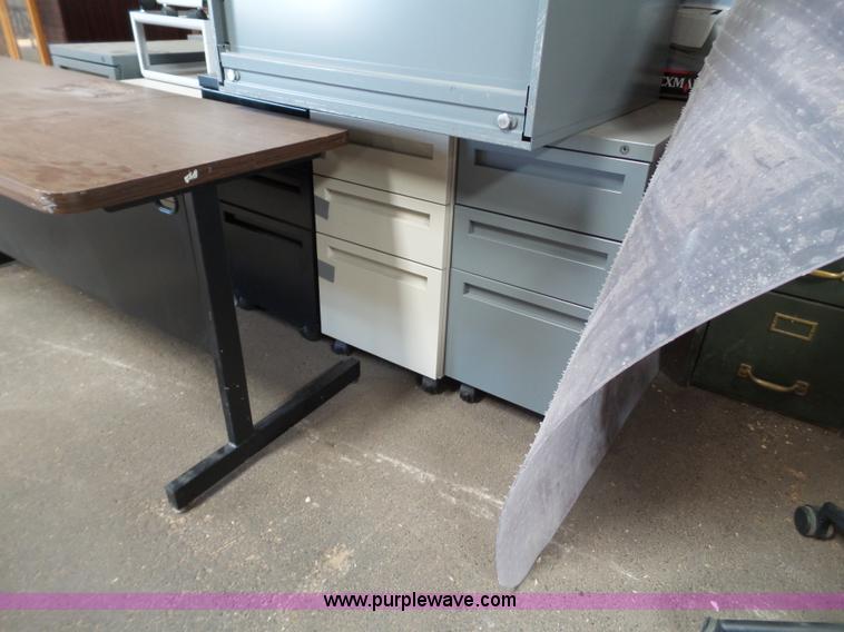 image for item BZ9170 Office furniture