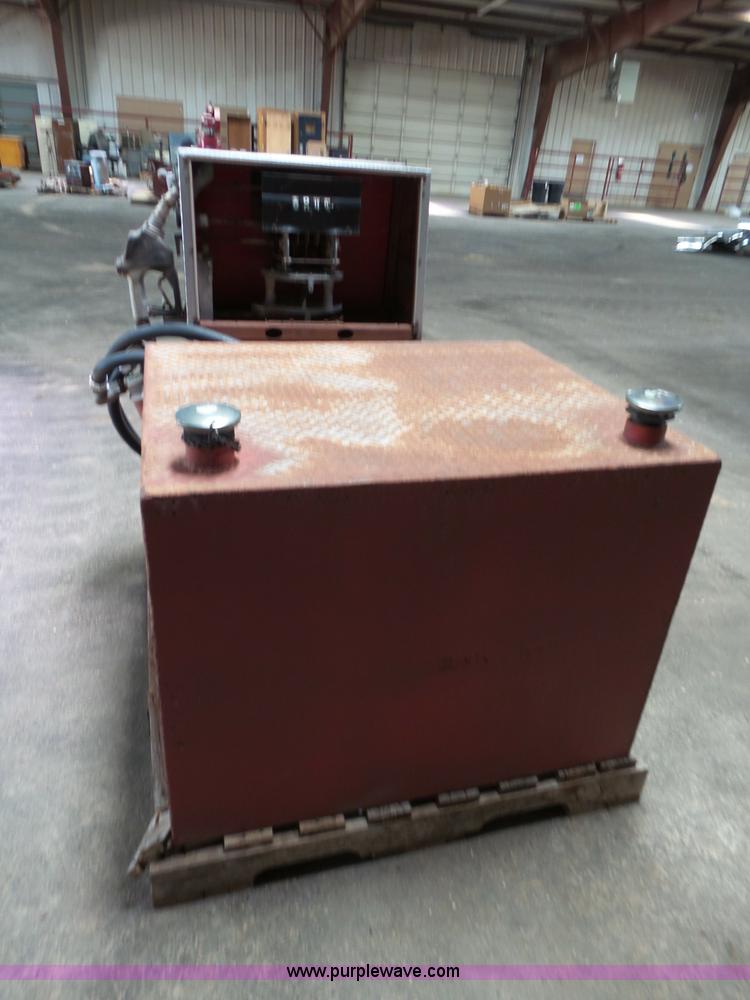 image for item BZ9171 Fuel tank