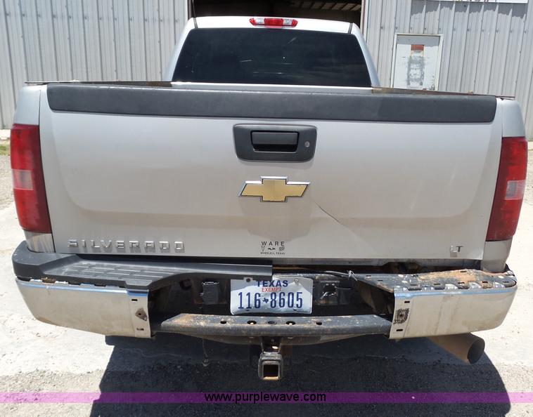 image for item BZ9173 2009 Chevrolet Silverado 2500HD Crew Cab pickup truck