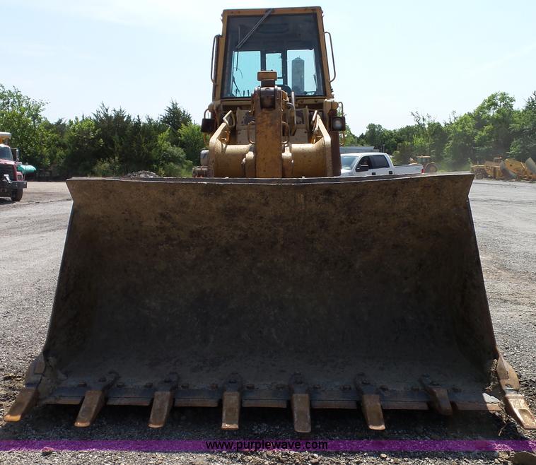 image for item J4878 1986 Caterpillar 963 LGP track loader