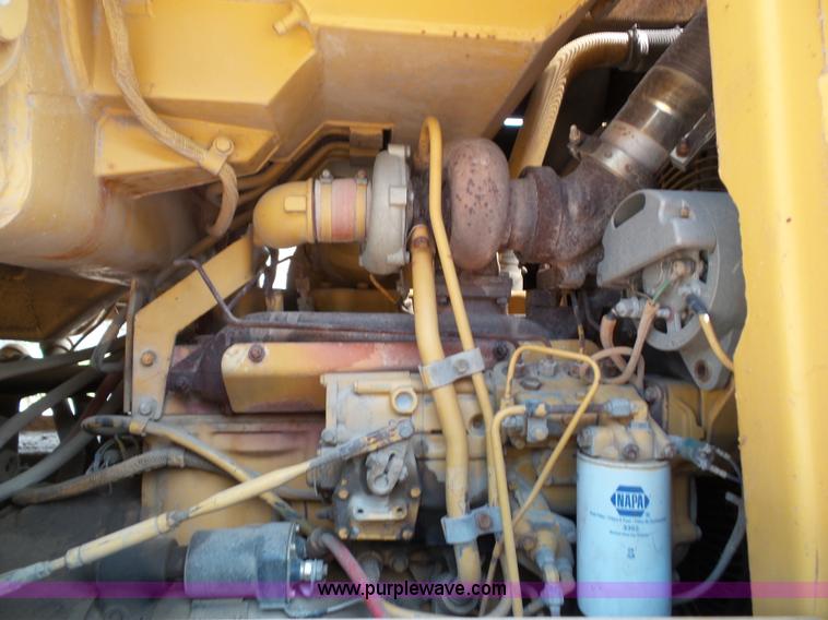 image for item J4878 1986 Caterpillar 963 LGP track loader