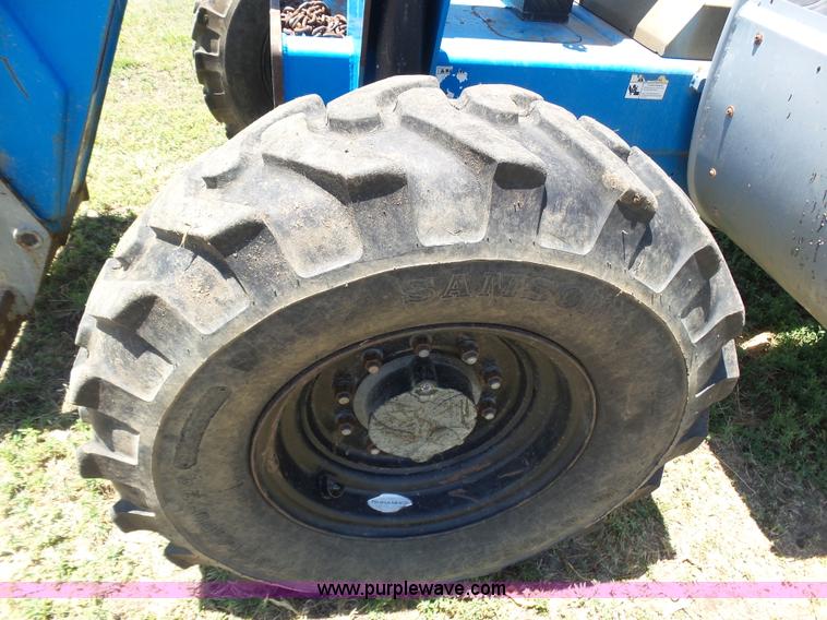 image for item J6012 2007 Genie GTH-644 telehandler