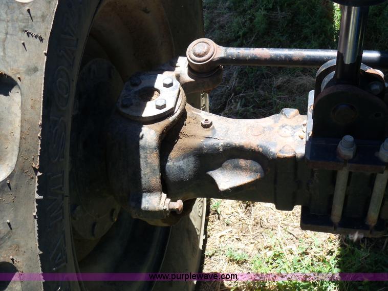 image for item J6012 2007 Genie GTH-644 telehandler