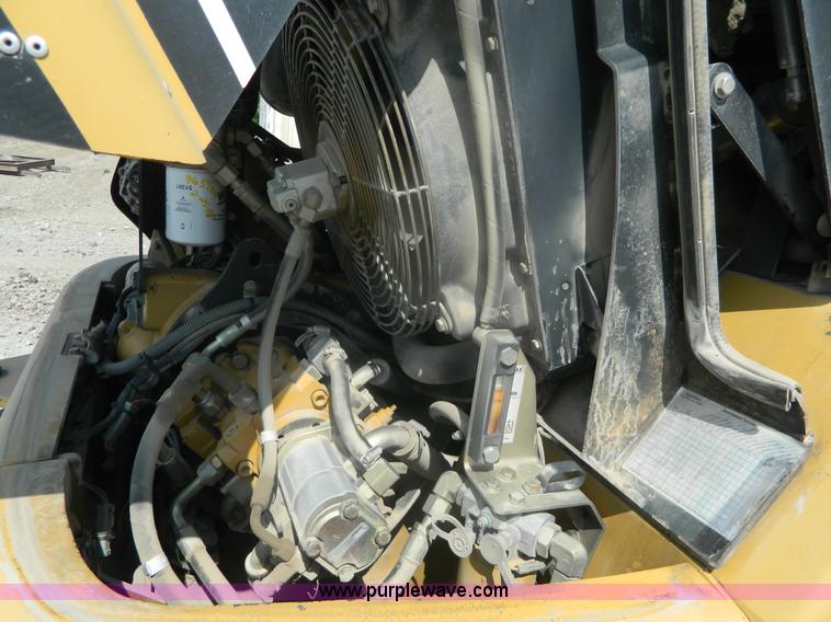 image for item J8881 1999 Caterpillar 906 wheel loader