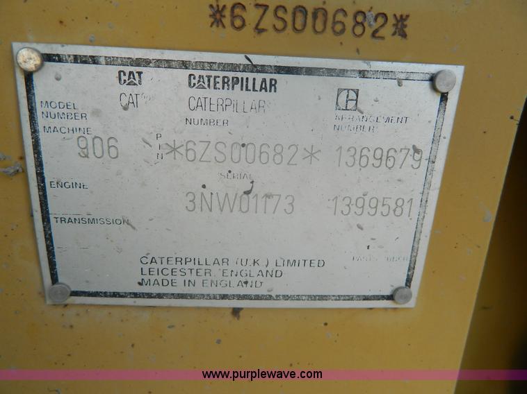 image for item J8881 1999 Caterpillar 906 wheel loader
