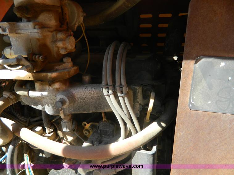 image for item J8896 2000 JLG 33RTS scissor lift