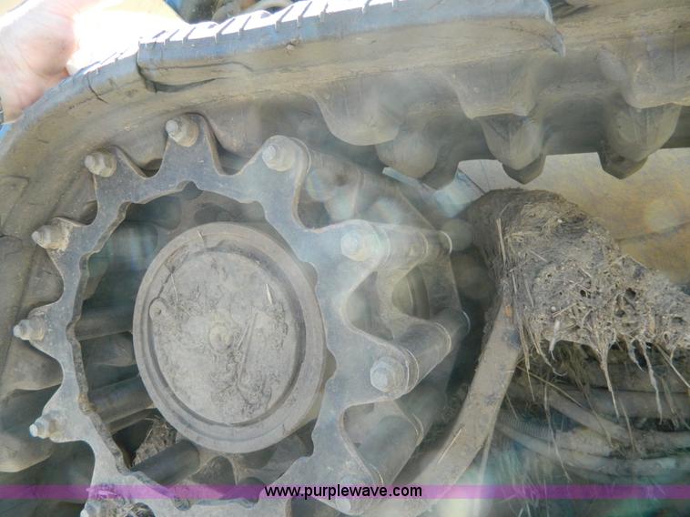 image for item J8898 2007 Caterpillar 297C skid steer