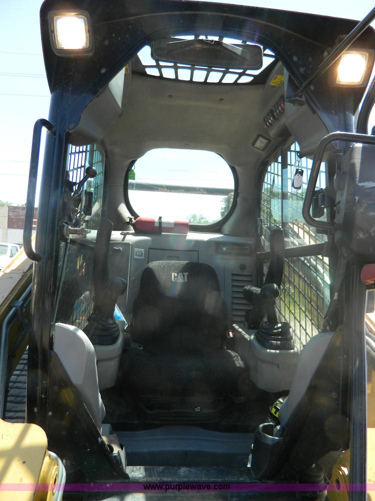image for item J8898 2007 Caterpillar 297C skid steer