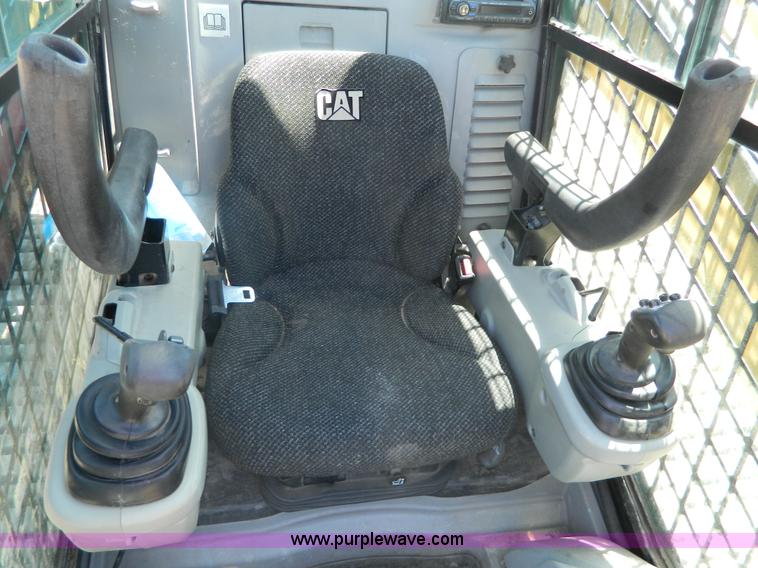image for item J8898 2007 Caterpillar 297C skid steer