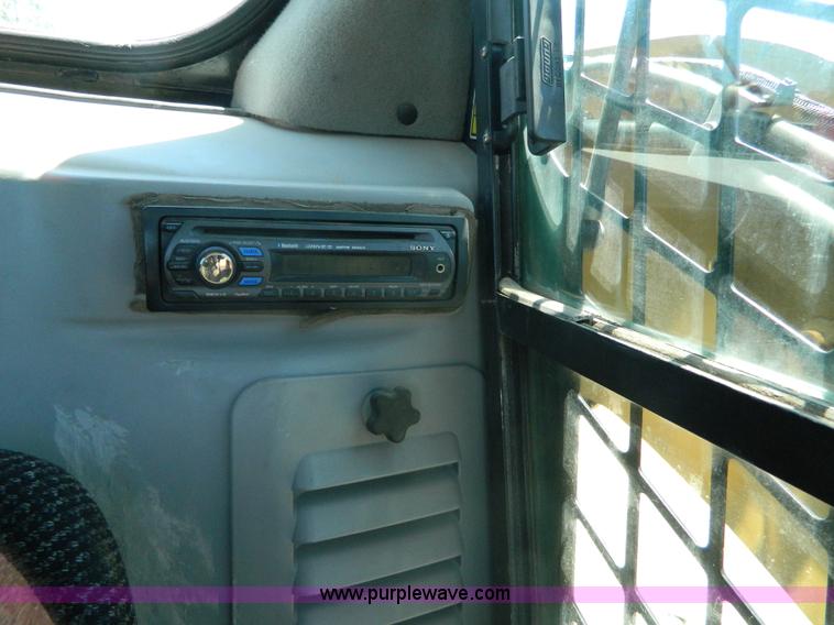 image for item J8898 2007 Caterpillar 297C skid steer