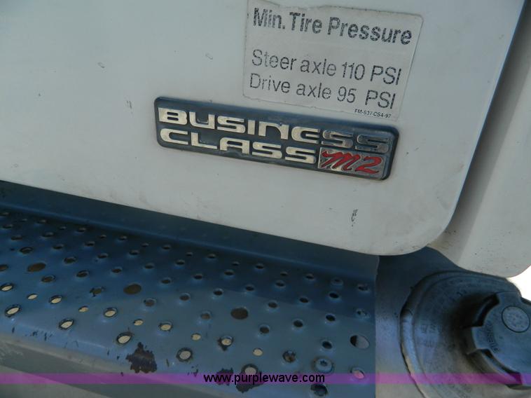 image for item J8899 2007 Freightliner Business Class M2 roll off truck