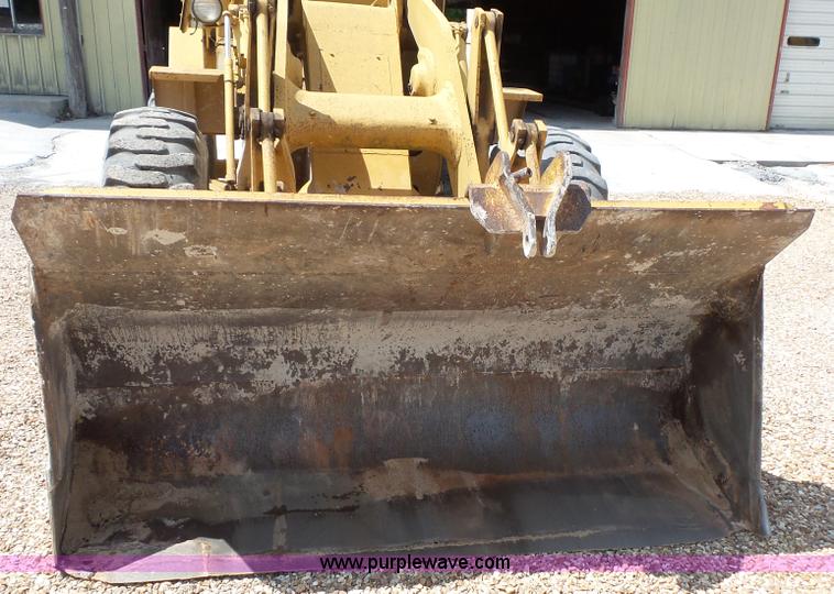 image for item K1449 1972 Caterpillar 930 wheel loader