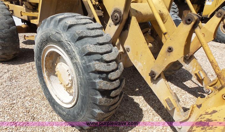 image for item K1449 1972 Caterpillar 930 wheel loader