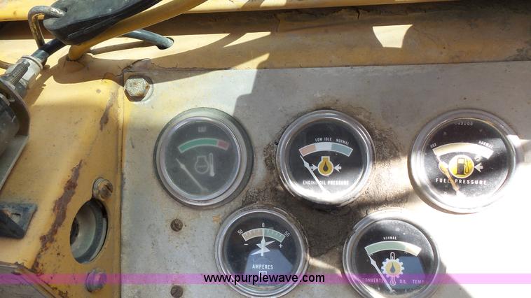 image for item K1449 1972 Caterpillar 930 wheel loader