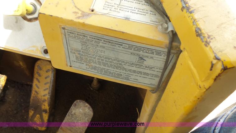 image for item K1449 1972 Caterpillar 930 wheel loader
