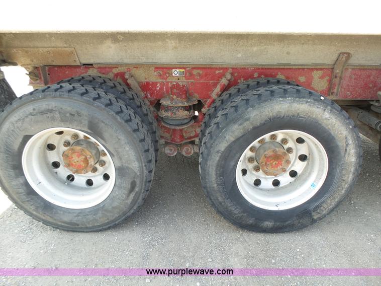 image for item K2207 2007 Kenworth T800 dump truck