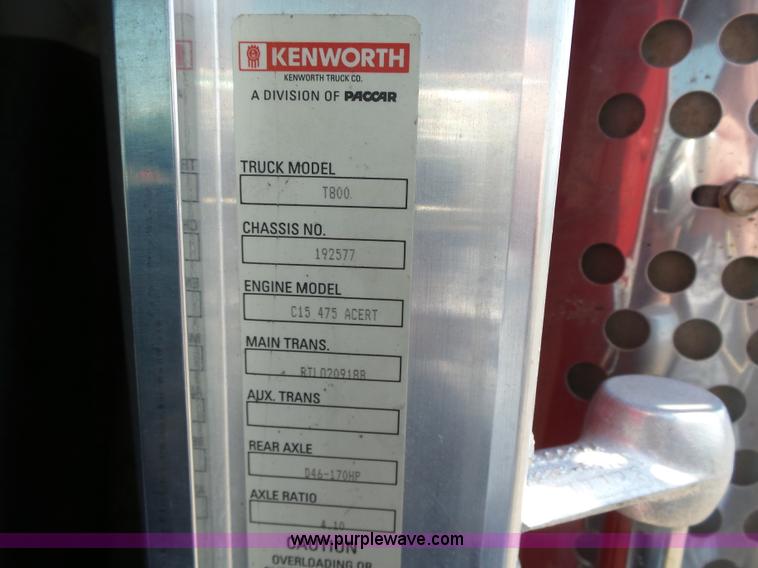 image for item K2207 2007 Kenworth T800 dump truck