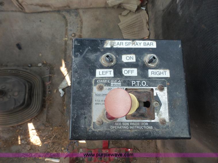 image for item K4623 1998 Mack CH613 tank truck