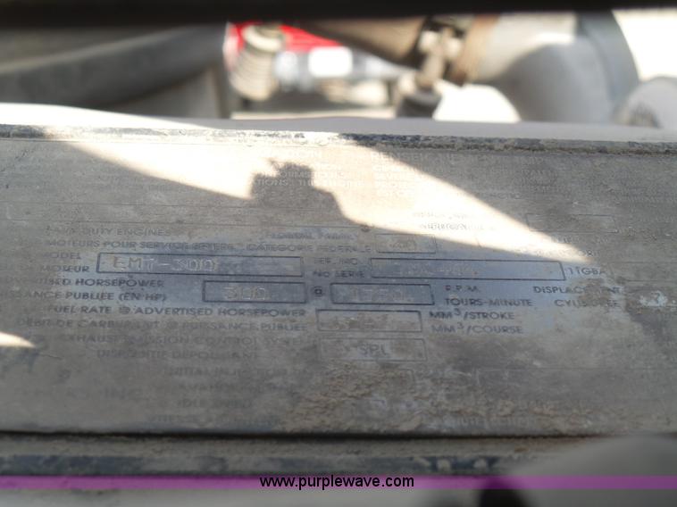 image for item K4623 1998 Mack CH613 tank truck