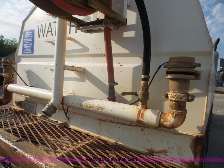 image for item K4623 1998 Mack CH613 tank truck