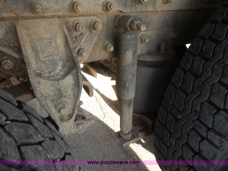 image for item K4623 1998 Mack CH613 tank truck