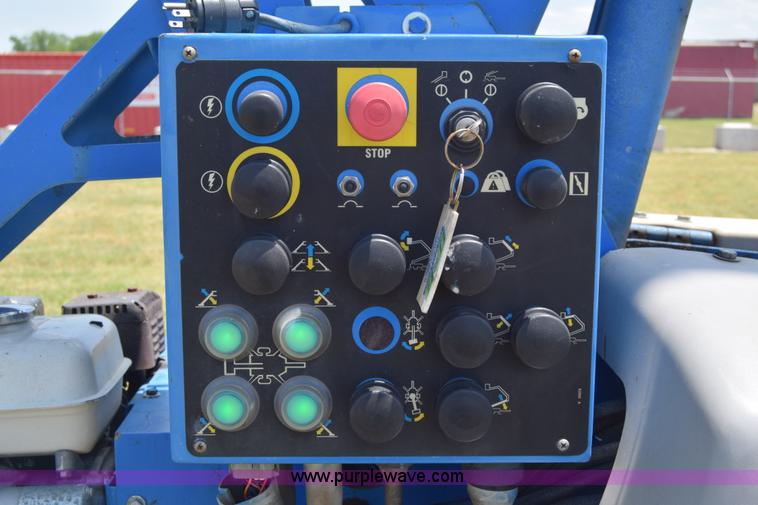 image for item K7268 2008 Genie TZ-50 boom lift