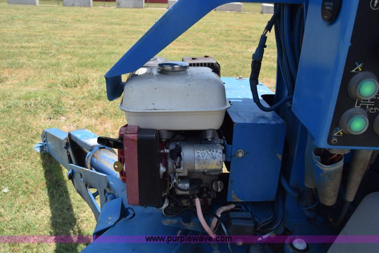 image for item K7268 2008 Genie TZ-50 boom lift