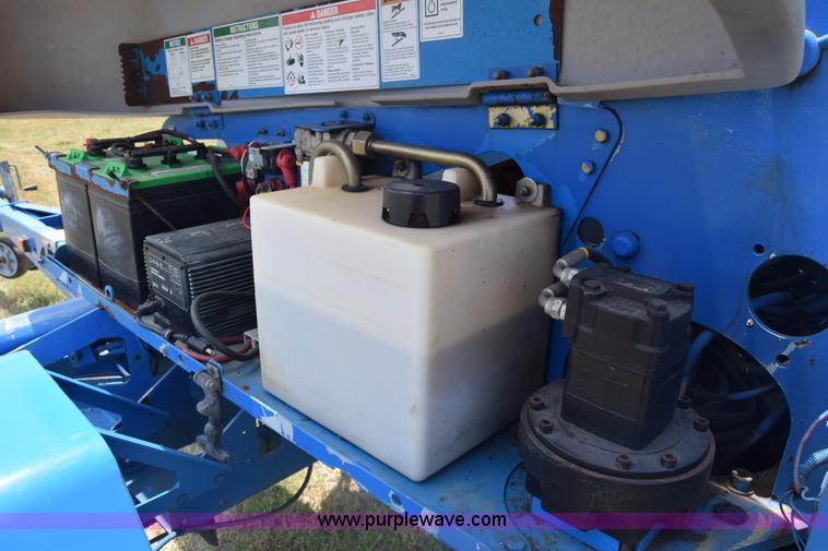 image for item K7268 2008 Genie TZ-50 boom lift