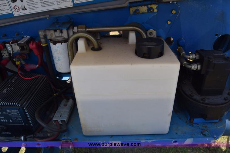 image for item K7268 2008 Genie TZ-50 boom lift