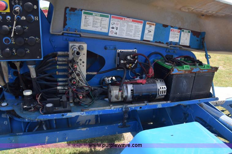 image for item K7268 2008 Genie TZ-50 boom lift