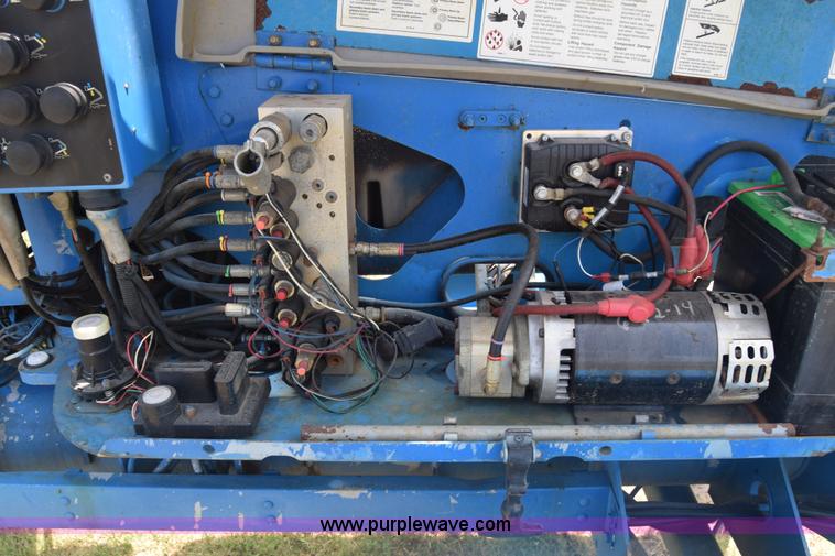 image for item K7268 2008 Genie TZ-50 boom lift