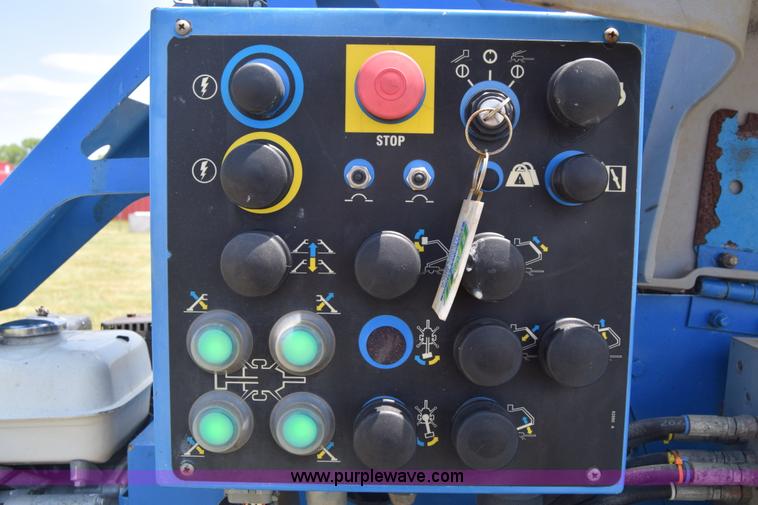 image for item K7268 2008 Genie TZ-50 boom lift