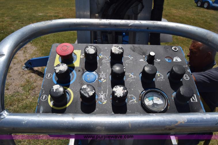 image for item K7268 2008 Genie TZ-50 boom lift