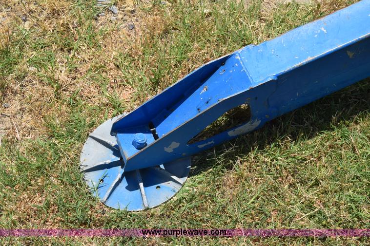 image for item K7268 2008 Genie TZ-50 boom lift