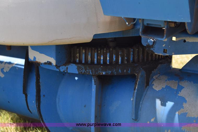 image for item K7268 2008 Genie TZ-50 boom lift