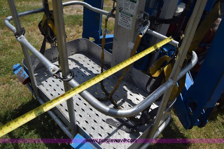 image for item K7268 2008 Genie TZ-50 boom lift