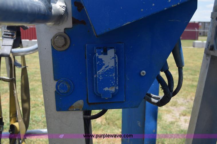 image for item K7268 2008 Genie TZ-50 boom lift