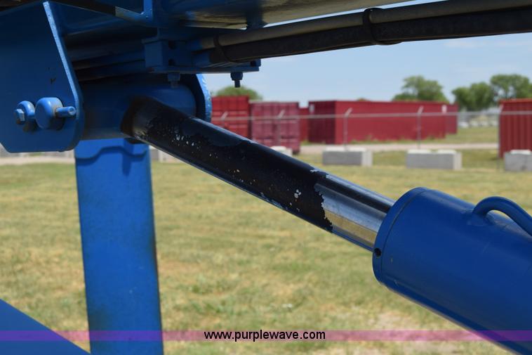 image for item K7268 2008 Genie TZ-50 boom lift