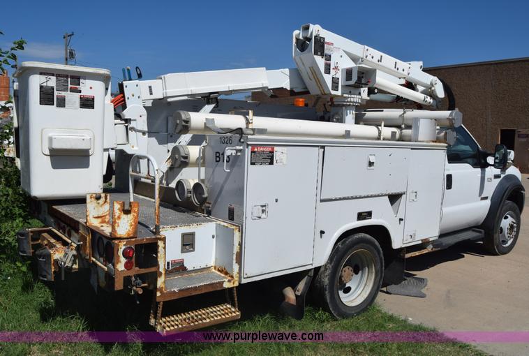 image for item K7278 2007 Ford F550 Super Duty bucket truck