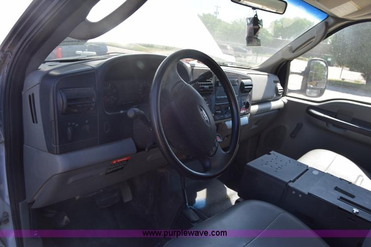 image for item K7278 2007 Ford F550 Super Duty bucket truck